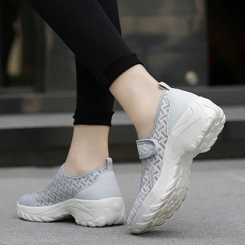 Chaussures confortable et décontractées en maille respirante pour femmes